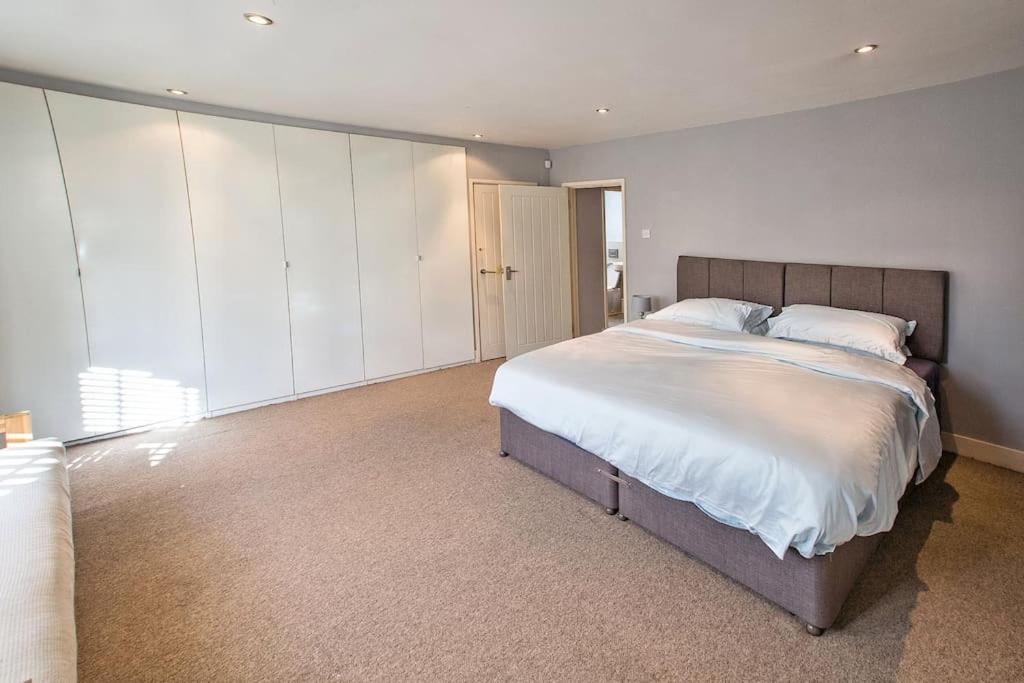 Charming Apartment In Deal Near The Beach & Town Esterno foto